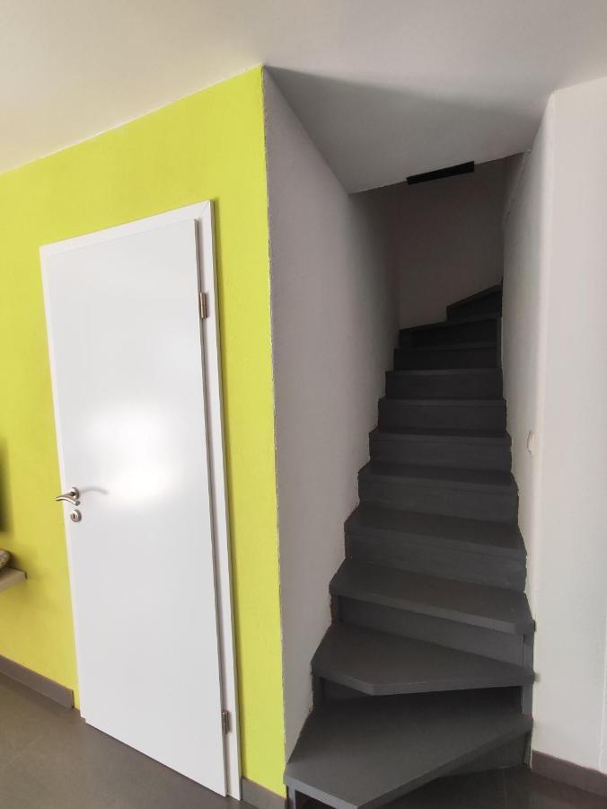 Apartmani Nada Mustapic Brela Buitenkant foto