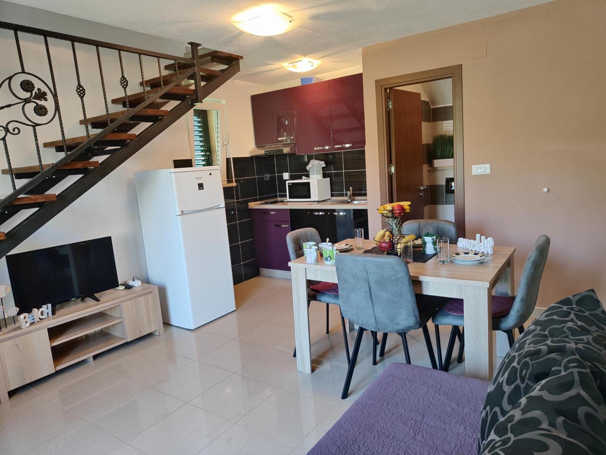 Apartmani Nada Mustapic Brela Buitenkant foto